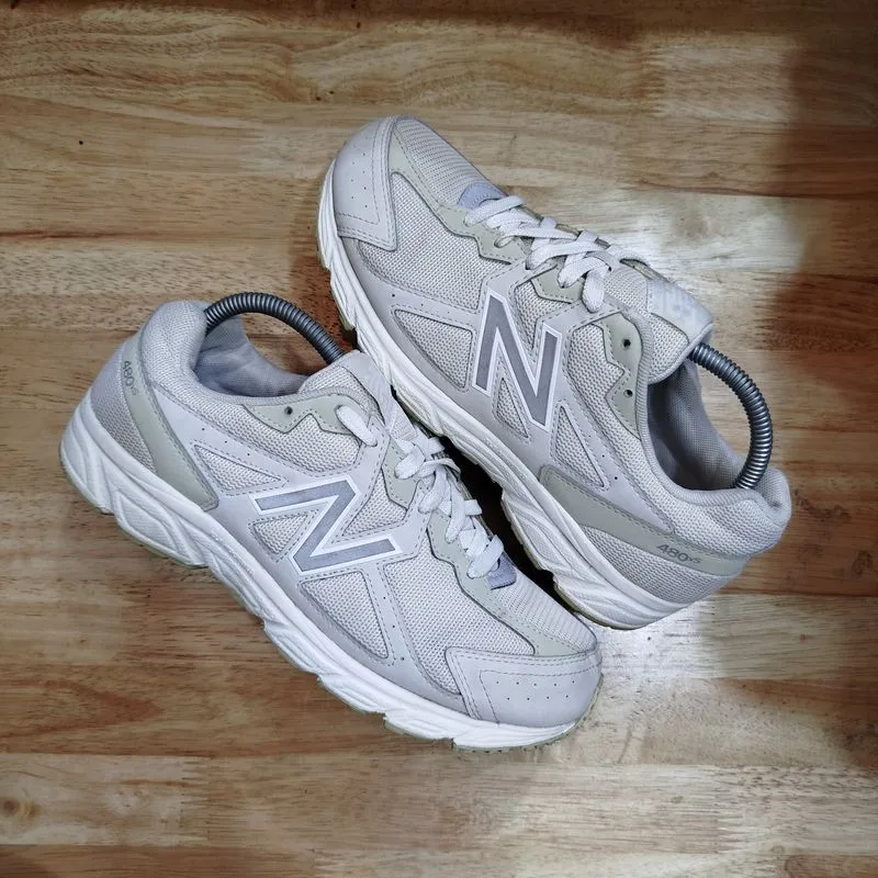 New Balance Sportswear Casual Sneakers Pria cream photo 1