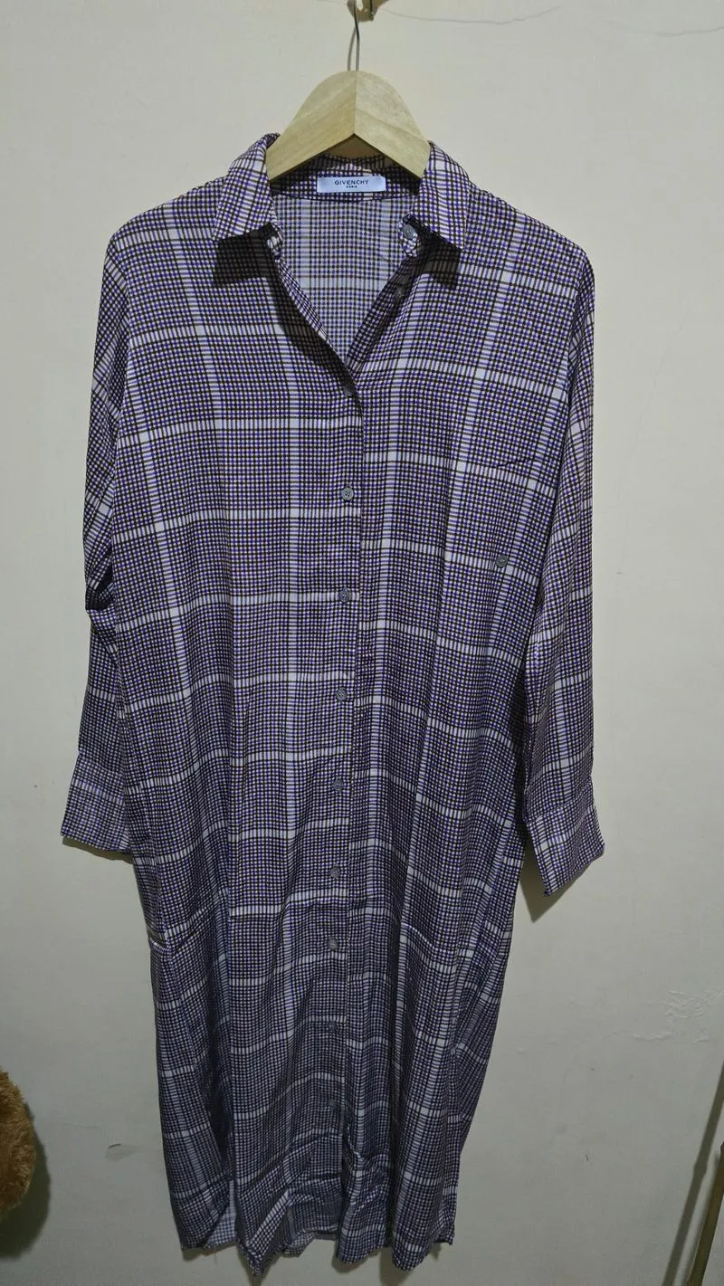 Dress Givenchy  long sleeved classic collar  photo 1