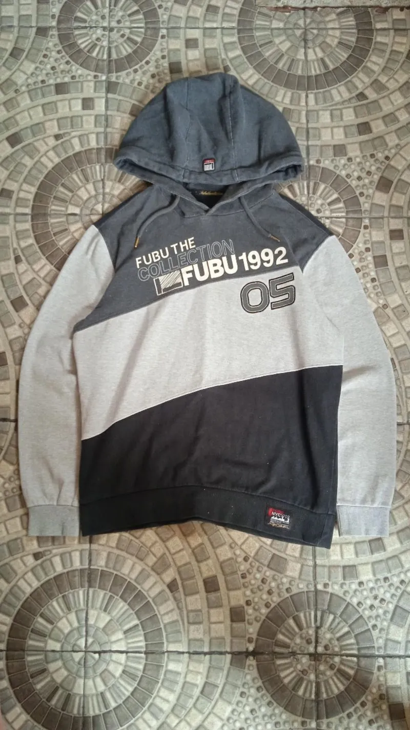 hoodie FUBU photo 1