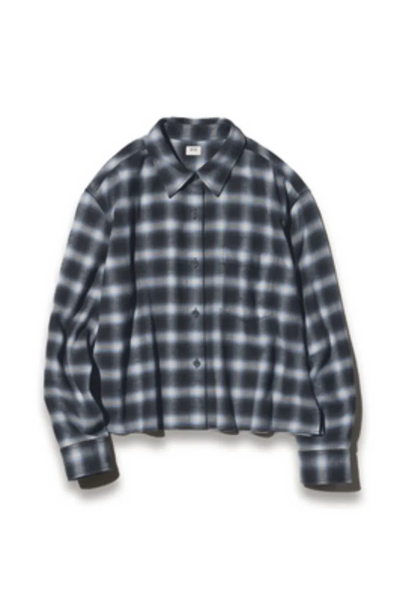 UNIQLO VETERANO FLANNEL BOXY SHIRT photo 1