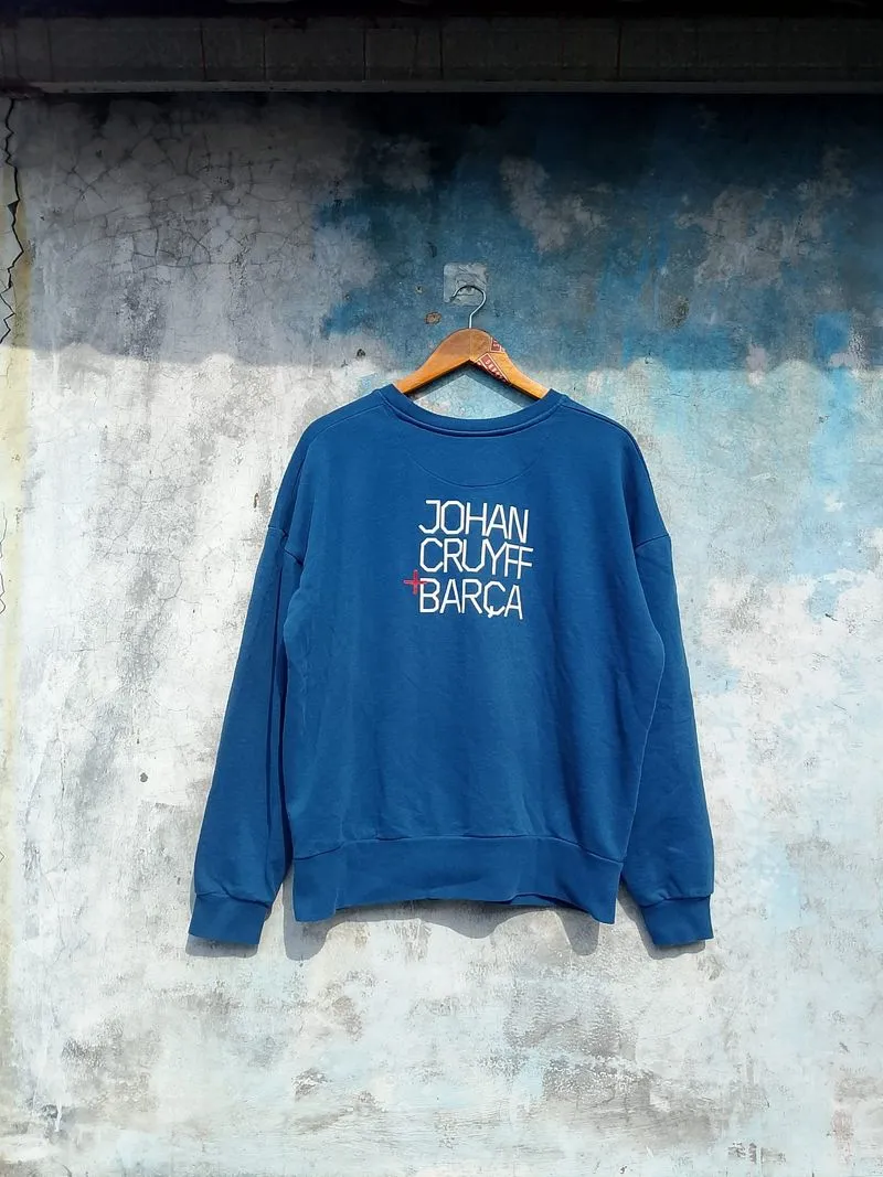 Jaket Barcelona Johan Cruyff Blue Sweatshirt Retro Edition  photo 1