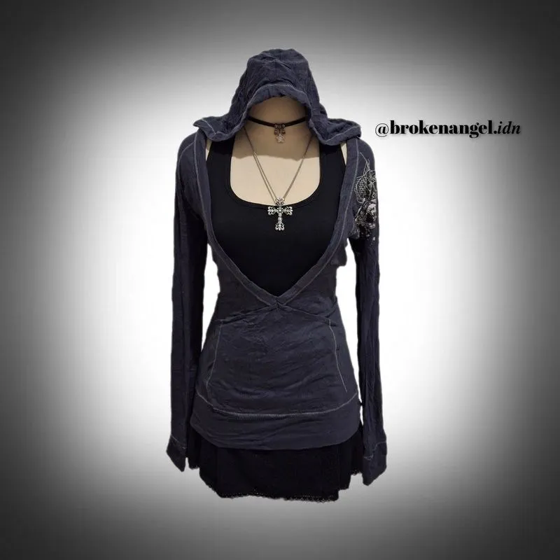 ED HARDY LONG SLEEVE HOODIE photo 1