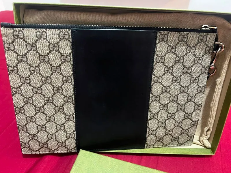 Gucci GG Supreme Calfskin Leather Wrist Pouch photo 1