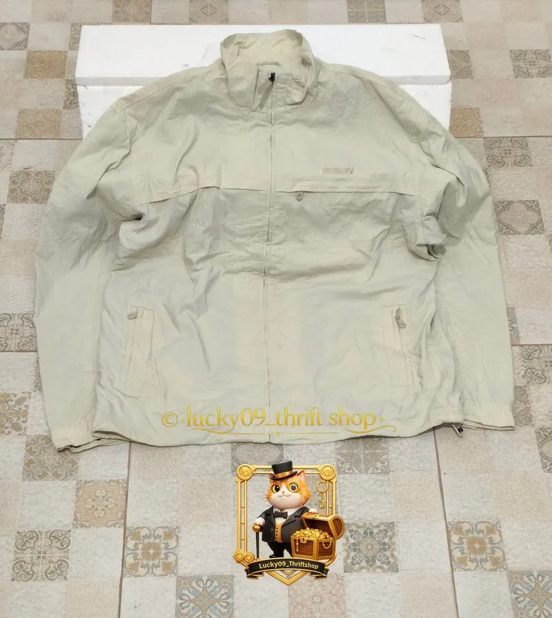 CHAMPION U.S.A. × EUROPE MARKET WINDBREAKER photo 1