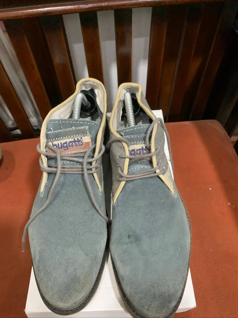 SEPATU BUGATI photo 1