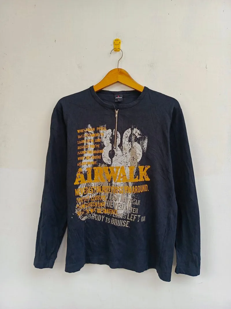 Long sleeve airwalk photo 1