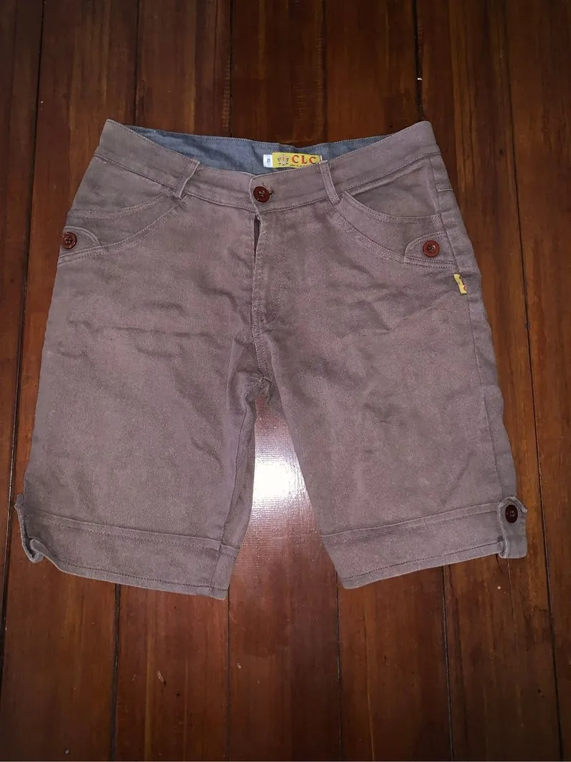 brown shorts photo 1