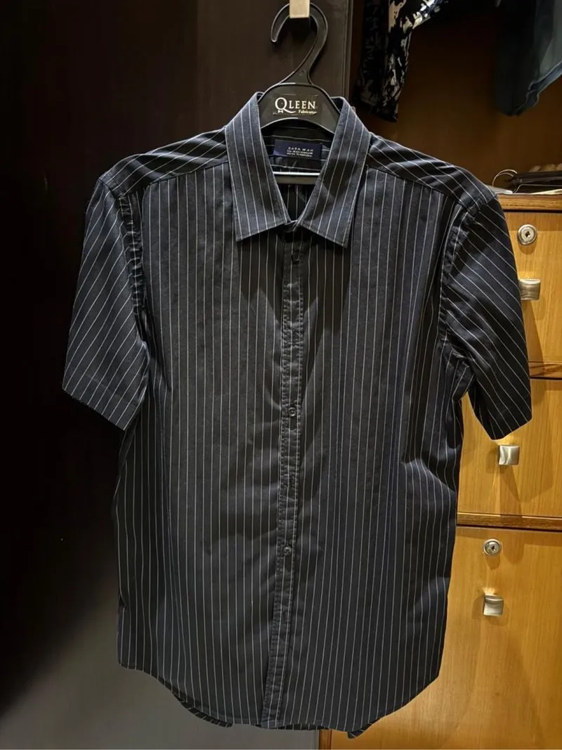 Kemeja cowo hitam  photo 1