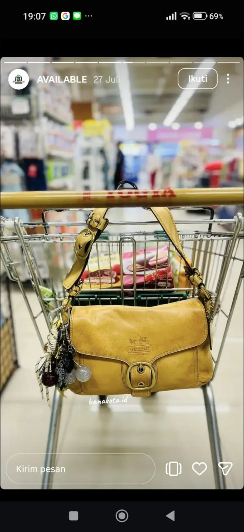 Blecker Medium size photo 1