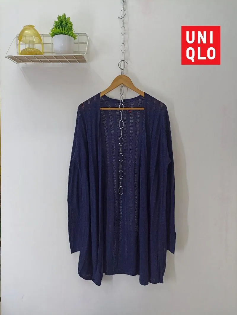 UNIQLO CARDIAN photo 1