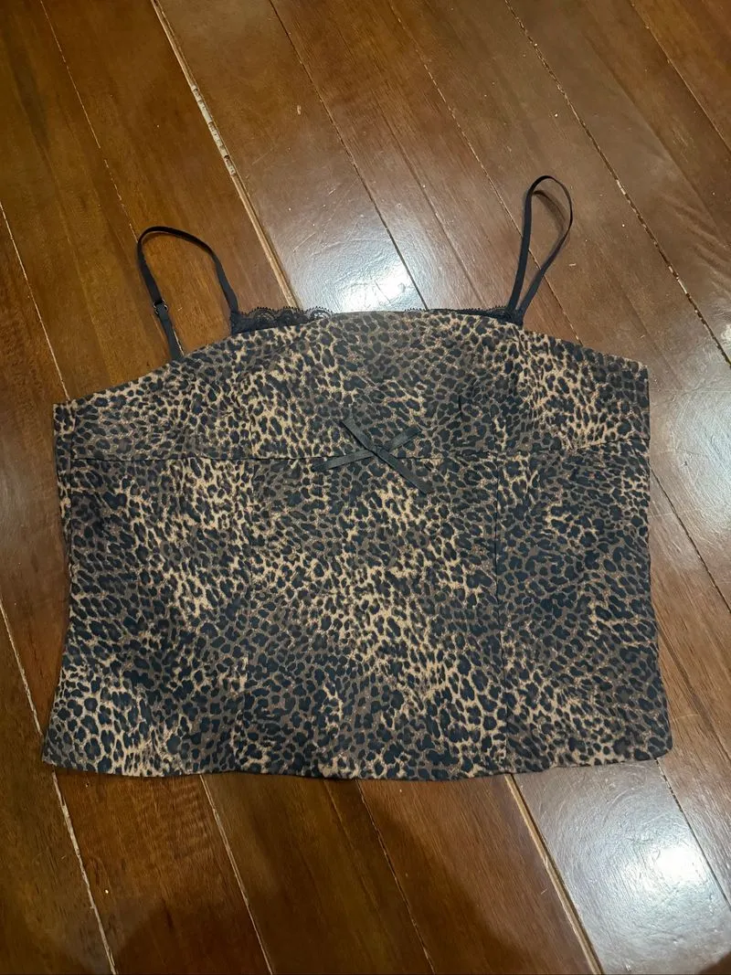 Leopard Print Top  photo 1