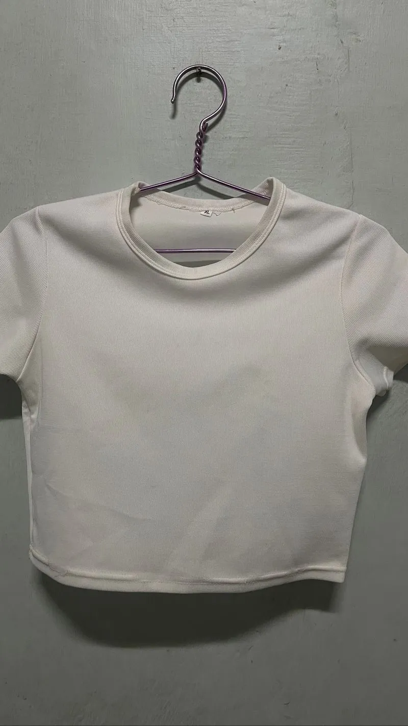 croptop photo 1