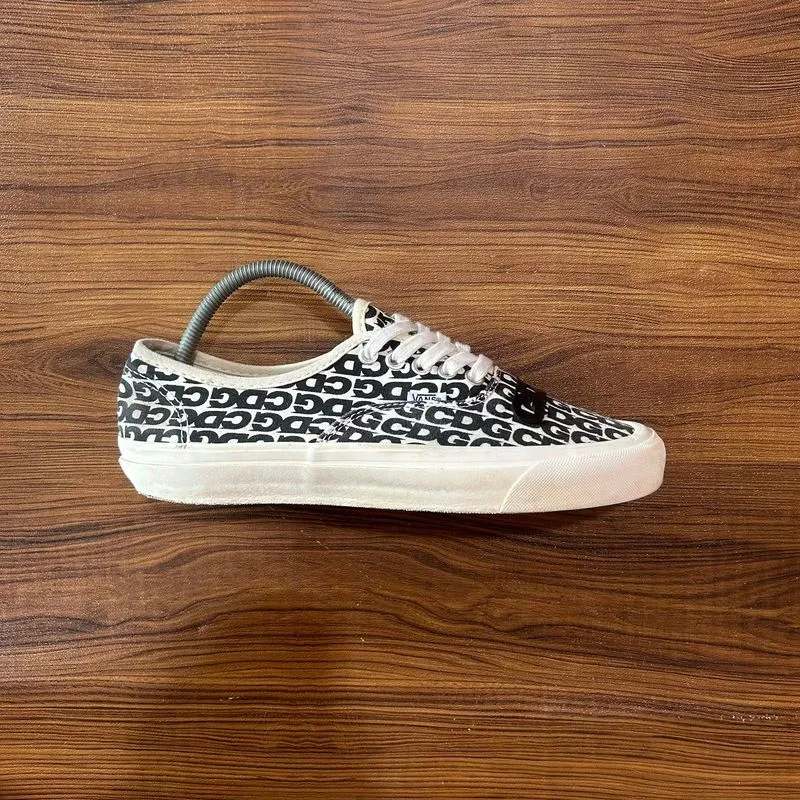 Vans Authentic x CDG photo 1