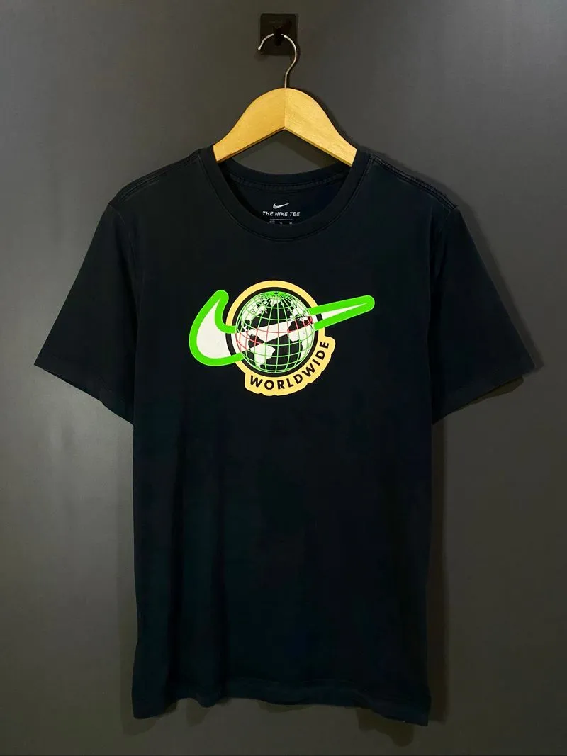 Nike Tee Worldwide photo 1