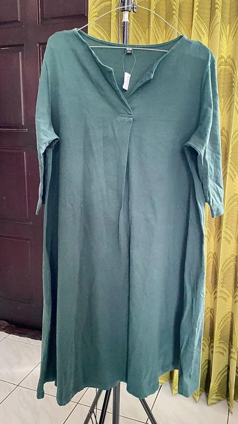 Uniqlo Streetwear Casual Casual dress Wanita green photo 1