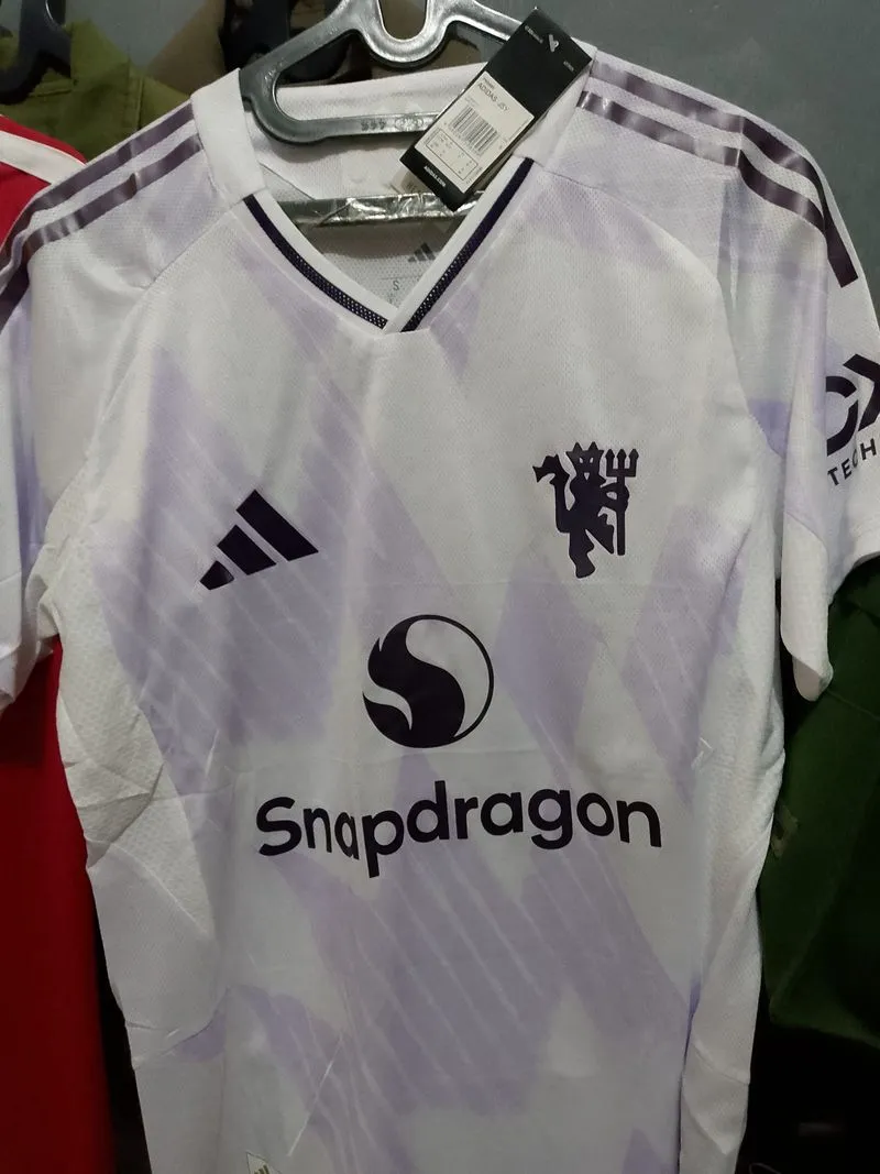 Jersey man united away photo 1