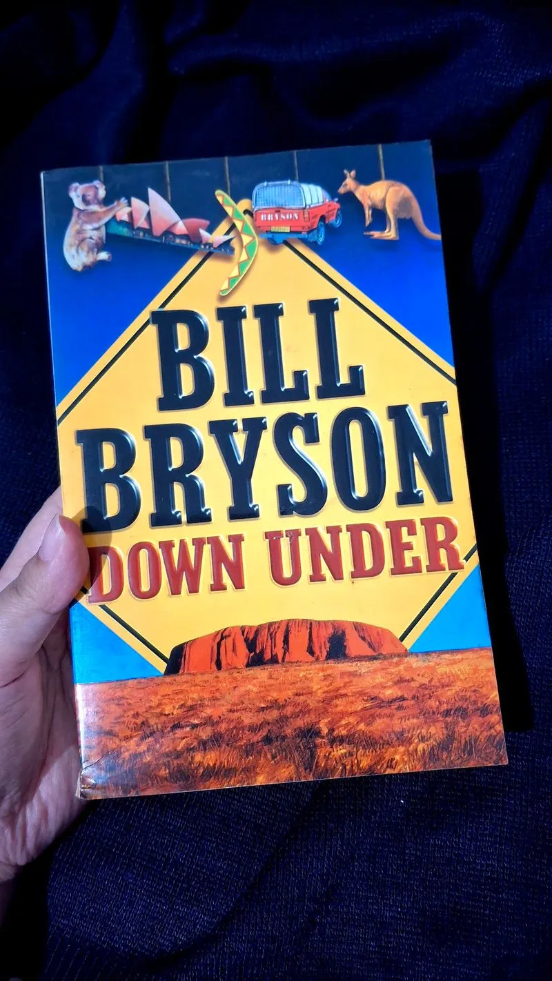 Down Under (Bill Bryson) bahasa Inggris photo 1
