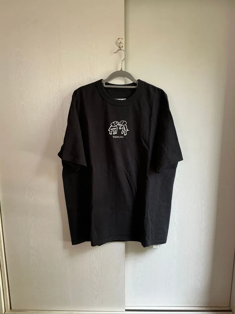 Kaos Pleasure x Beams hitam photo 1