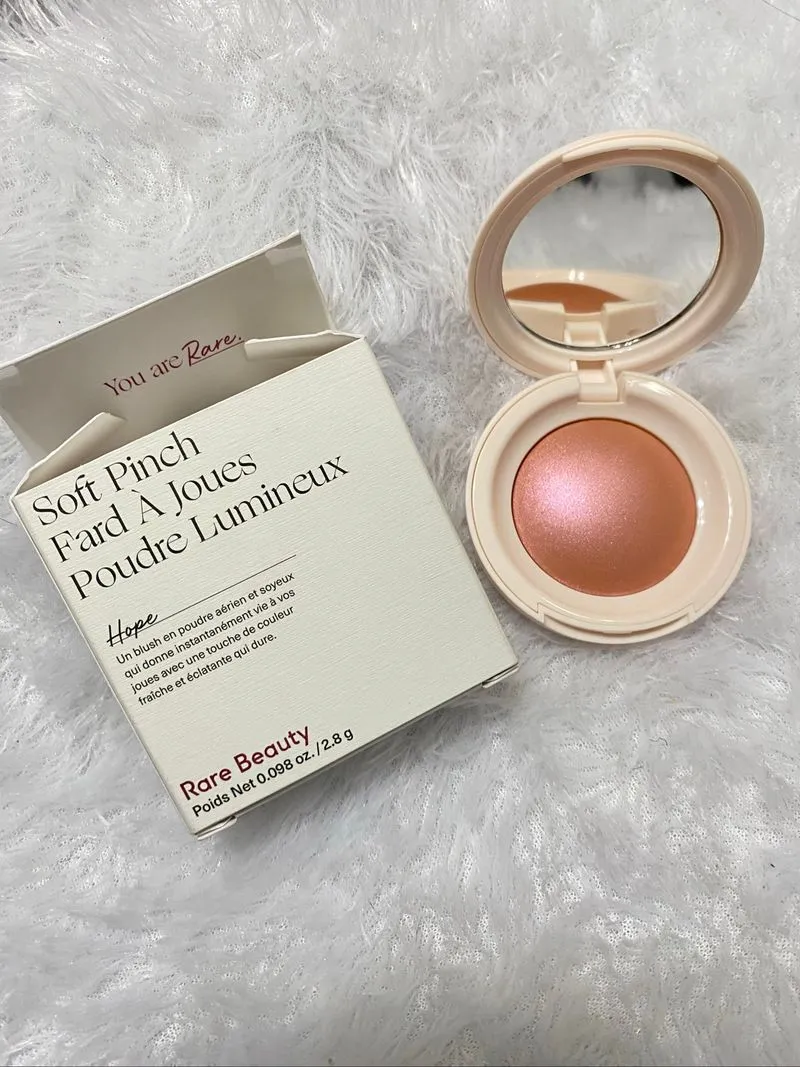 Rare Beauty Soft Pinch Luminous Powder Blush in Shade Hope photo 1