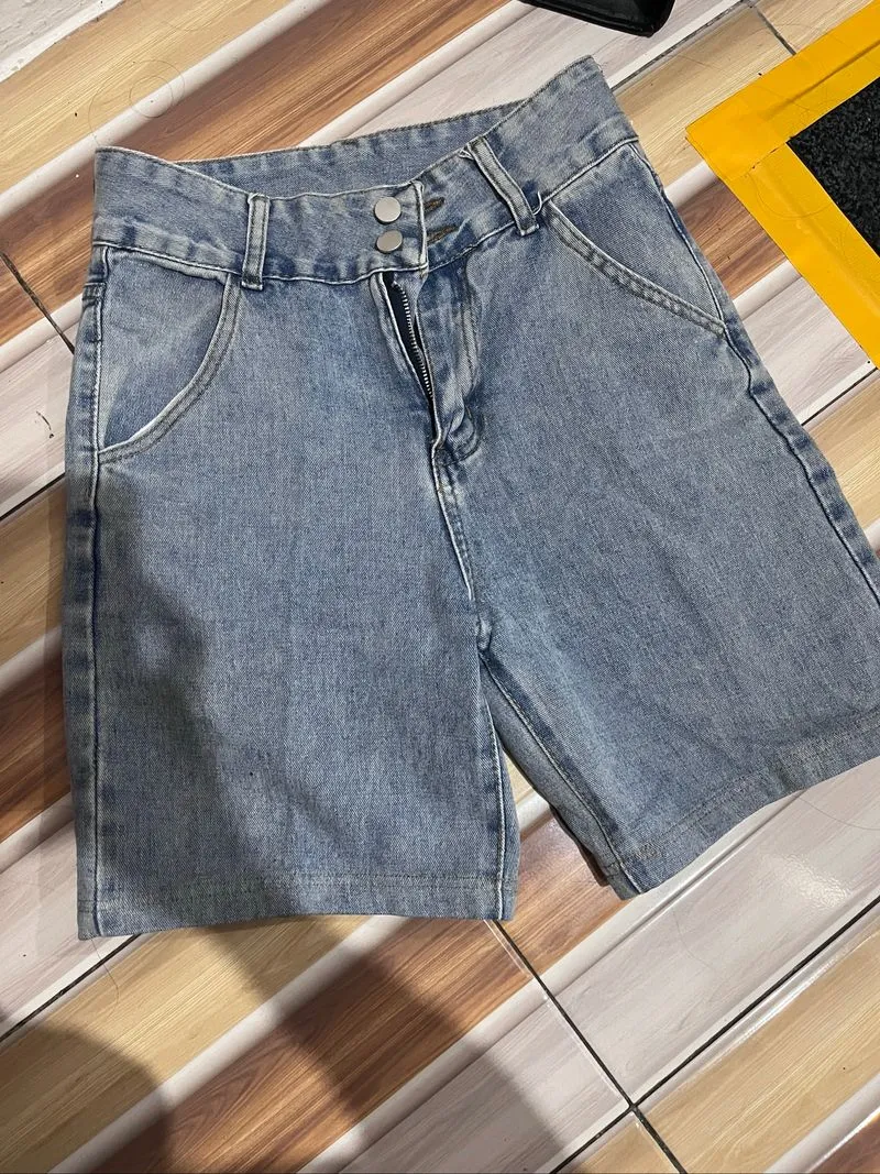Jeans pendek wanita  photo 1