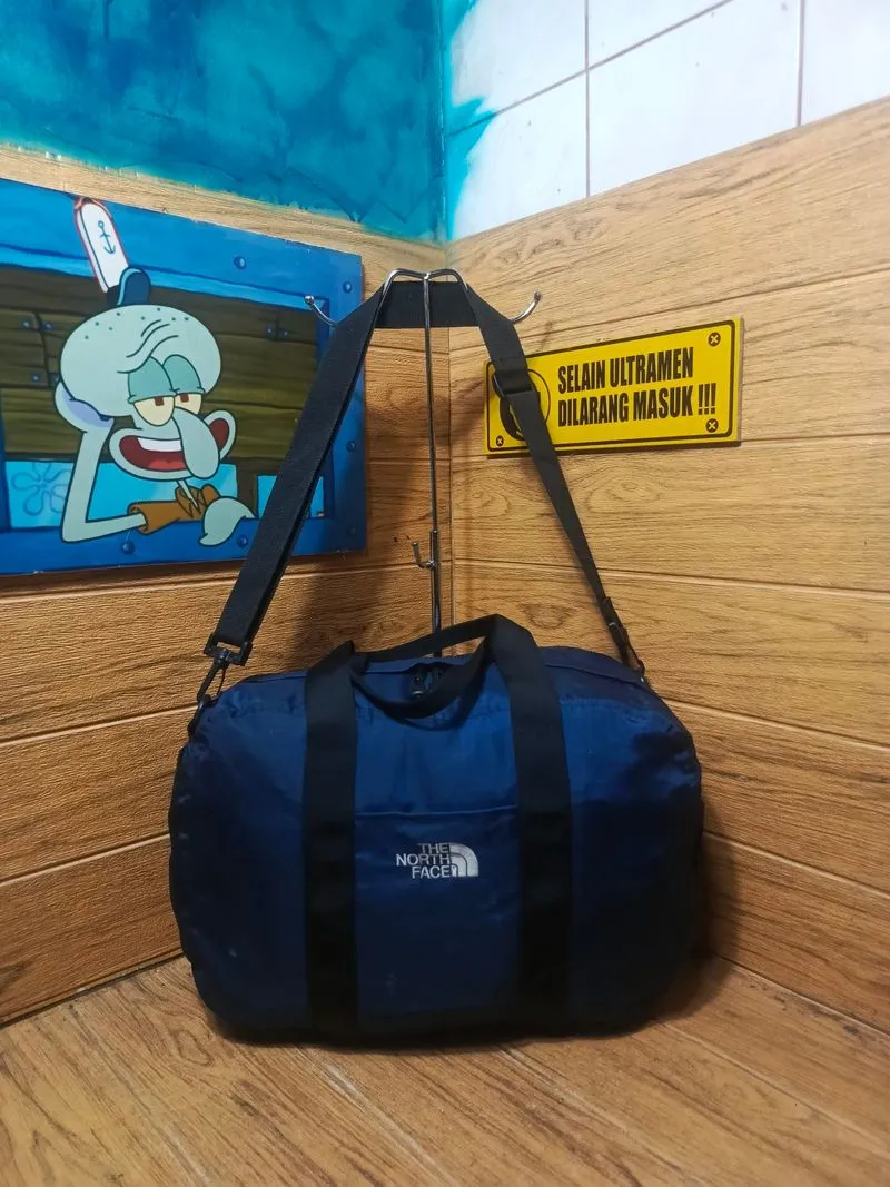 Tas dufflebag travelbag outdoor the North face second origin photo 1