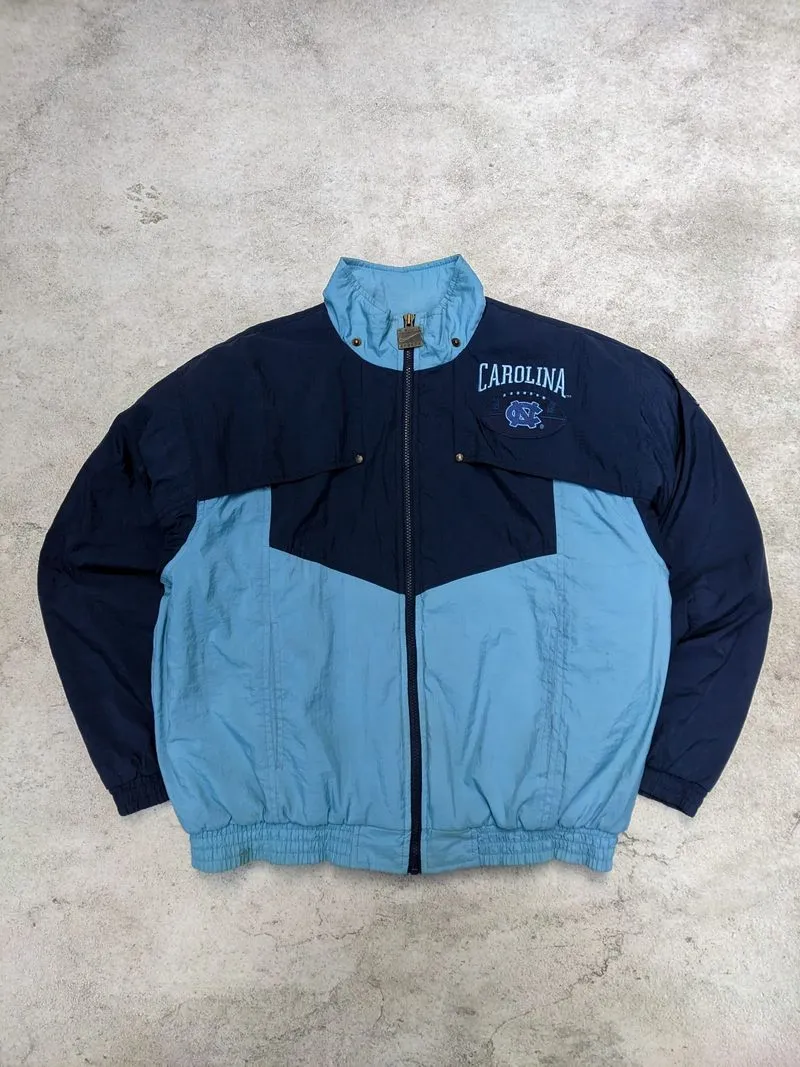 Vintage Nike Carolina Team Sports photo 1