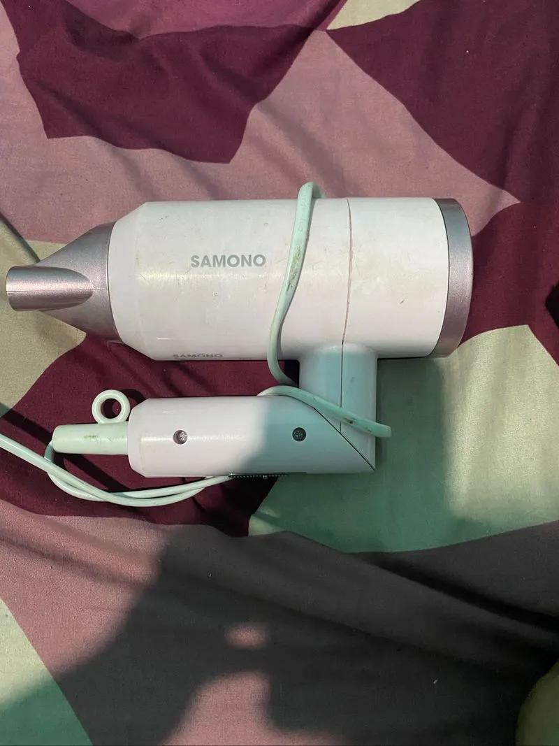 hair dryer photo 1