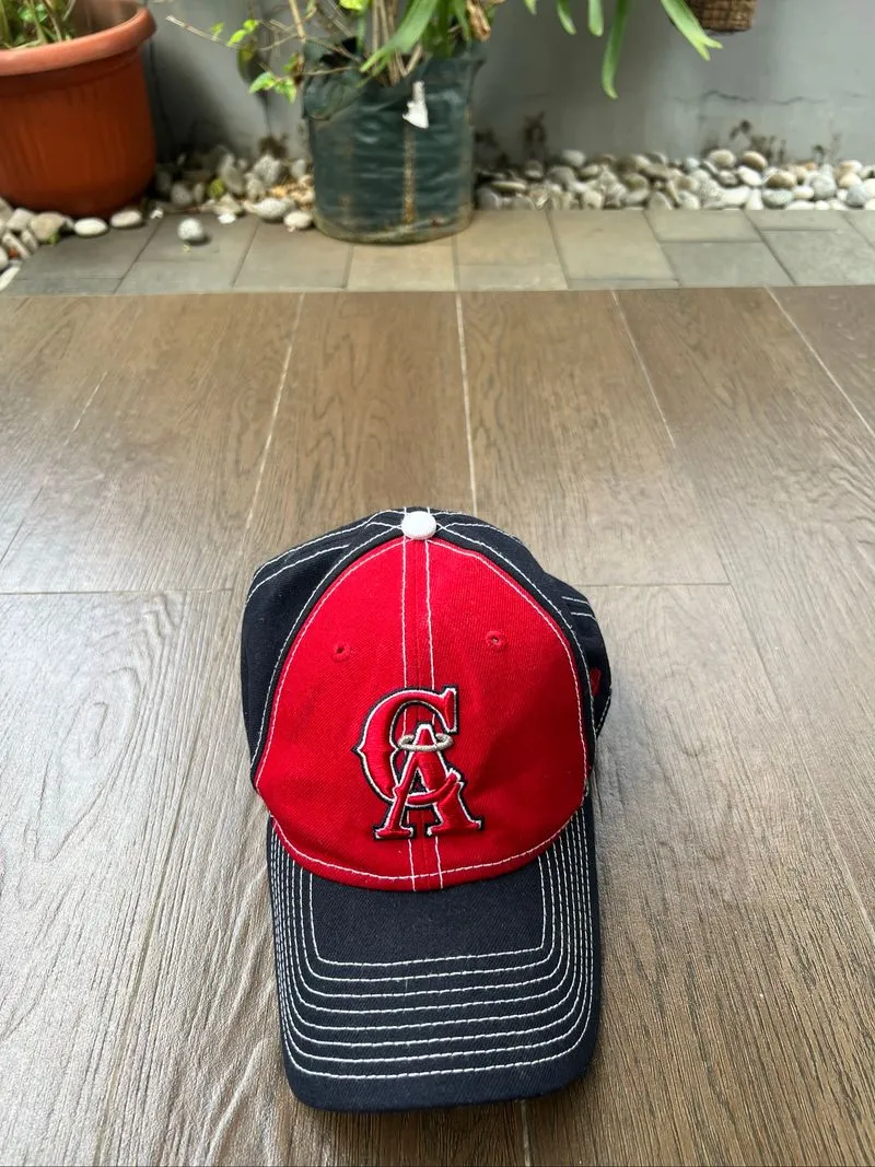 CAPS NEW ERA photo 1