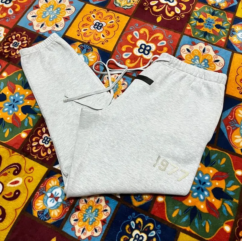 Jogger Relaxed Sweatpants Essentials FOG 1977 Light Oatmeal photo 1