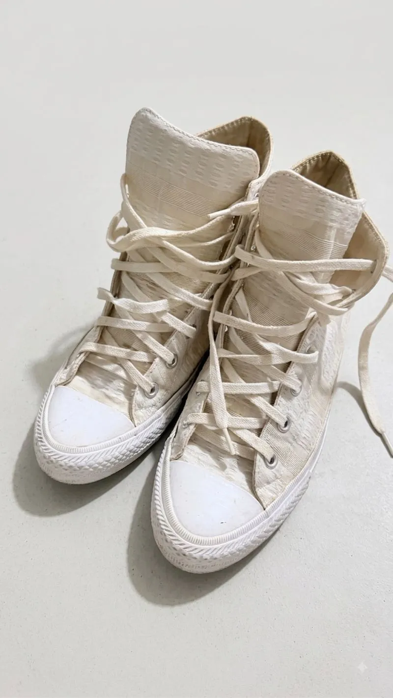 Convers shoes  photo 1