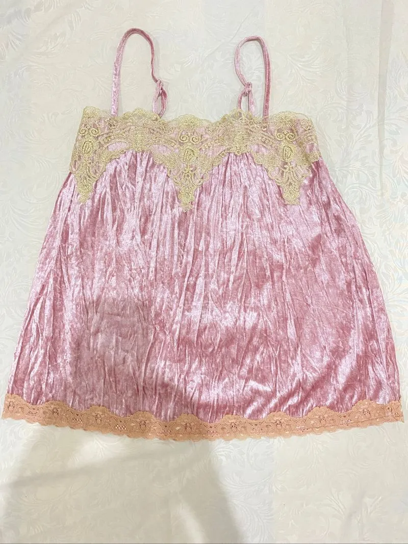 lace pink top photo 1