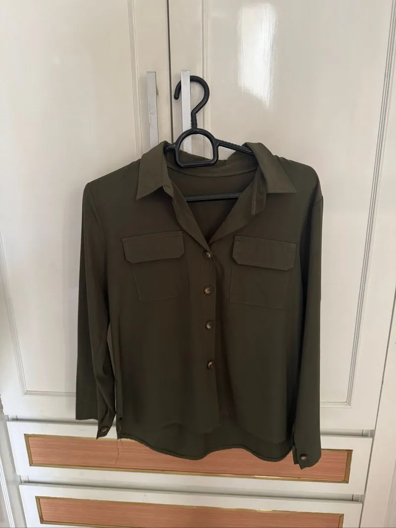 Blouse army hijau lengan panjang casual photo 1