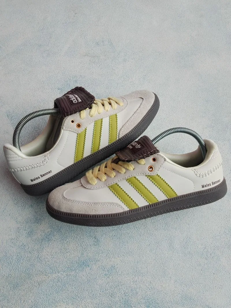 Adidas Casual Casual shoe Pria white green photo 1