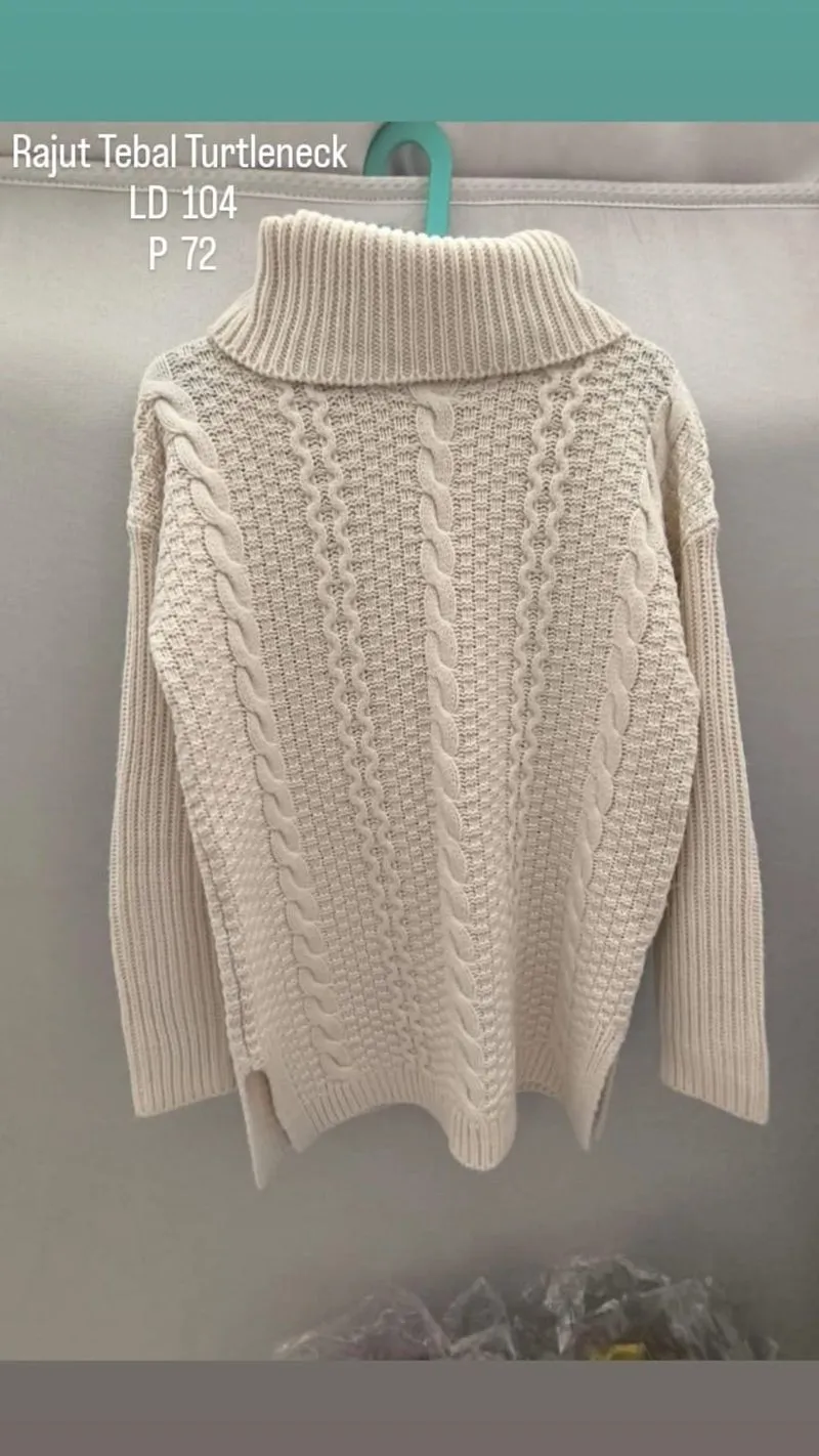 Sweater rajut tebal turtleneck  photo 1