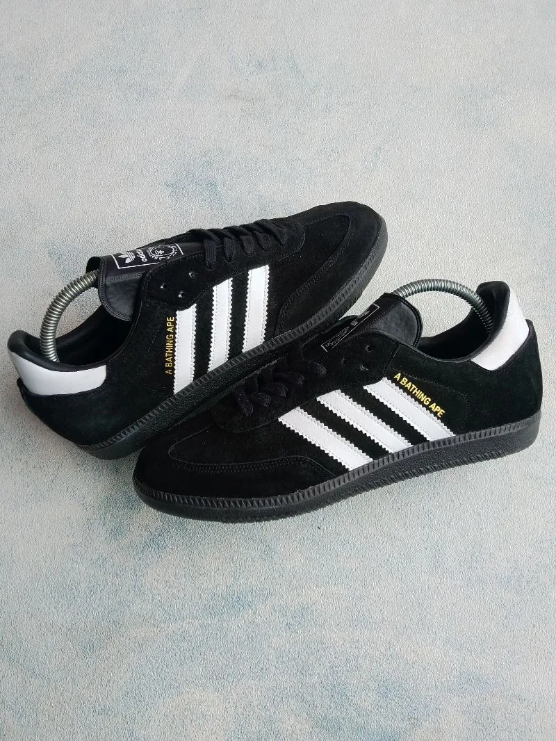 Adidas Casual Casual shoe Pria white black photo 1