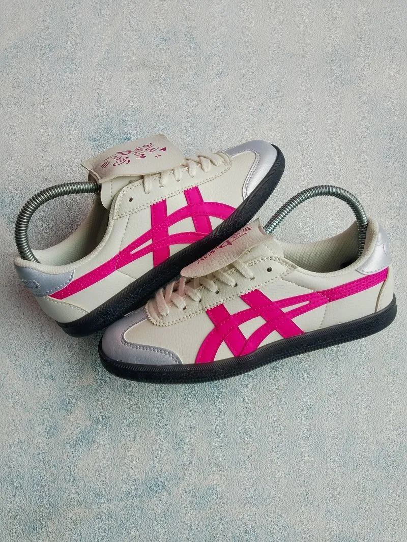 Onitsuka Tiger Cosplay Casual Sneakers Wanita white pink photo 1