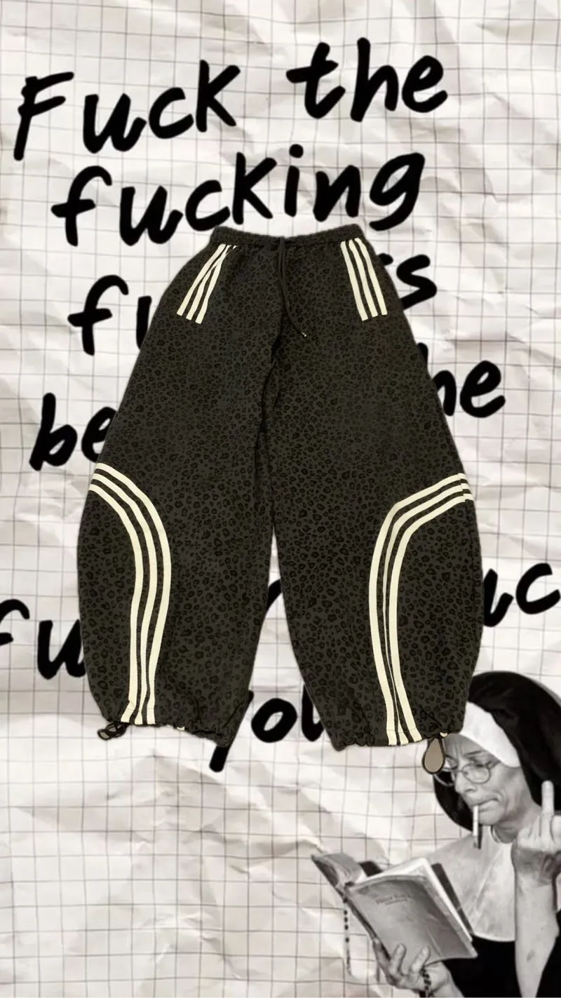 Baloon Pants with Leopard Patterns  photo 1