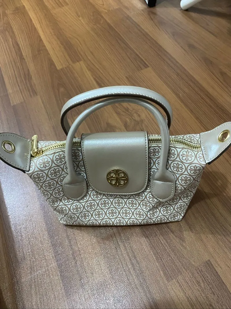 Slingbag photo 1