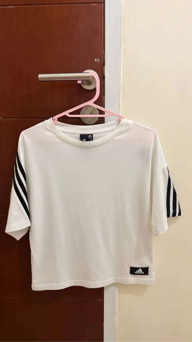 ADIDAS kaos photo 1