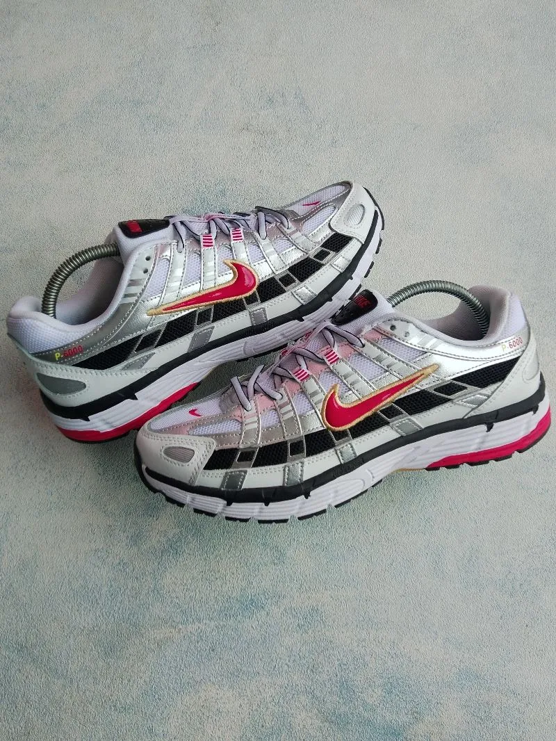 Nike Sportswear Minimalist Sneakers Pria white red photo 1