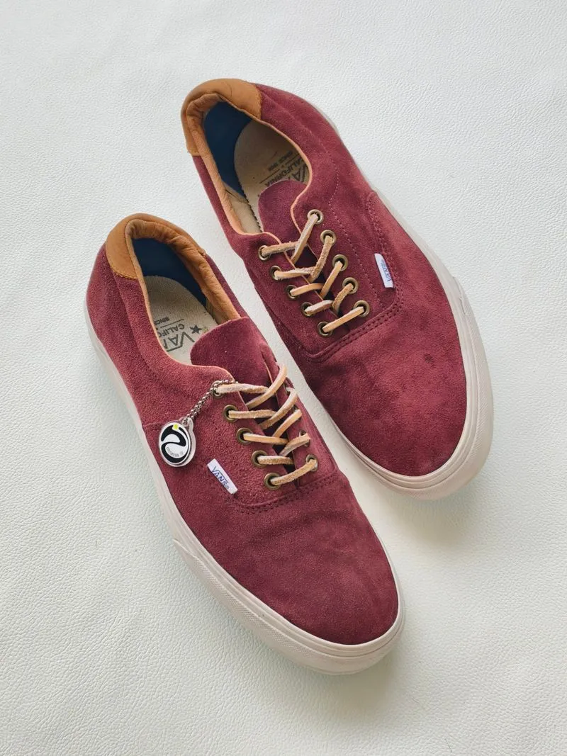 Vans calivornia photo 1