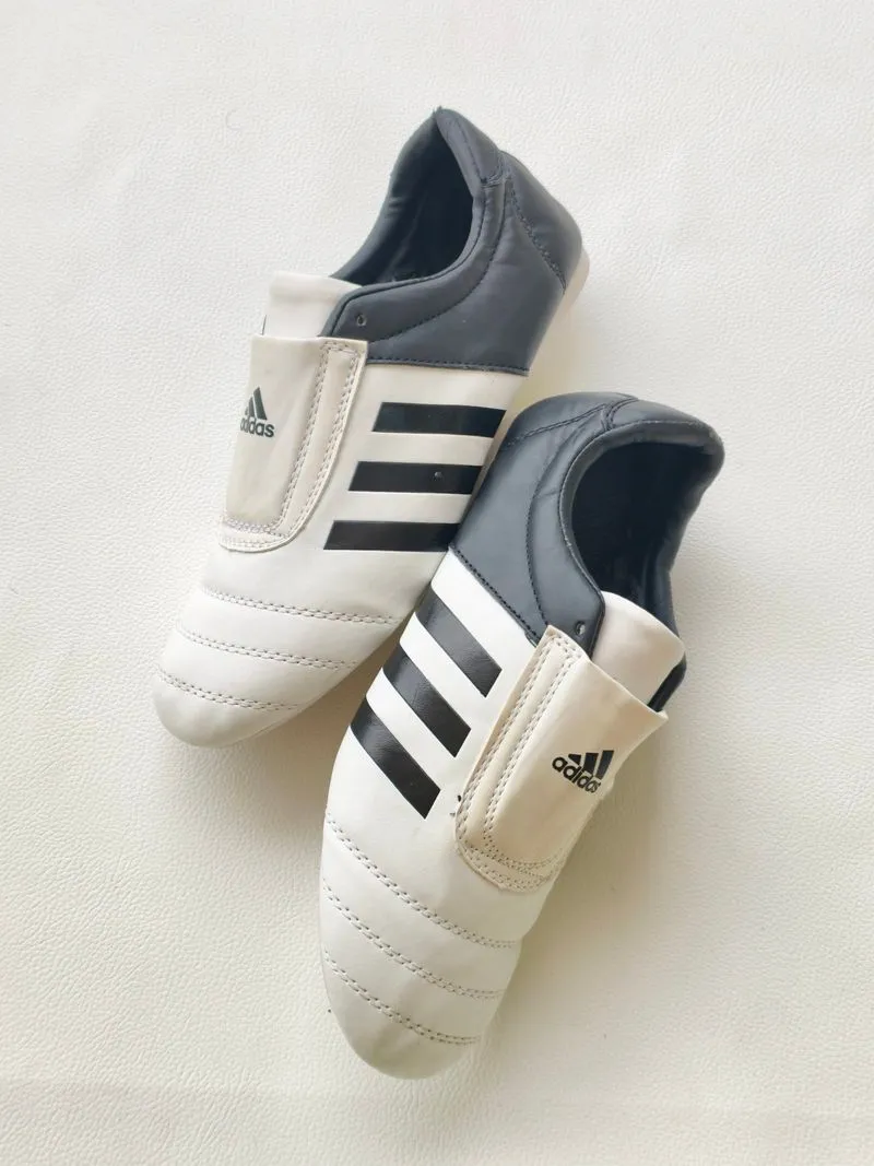 Adidas photo 1