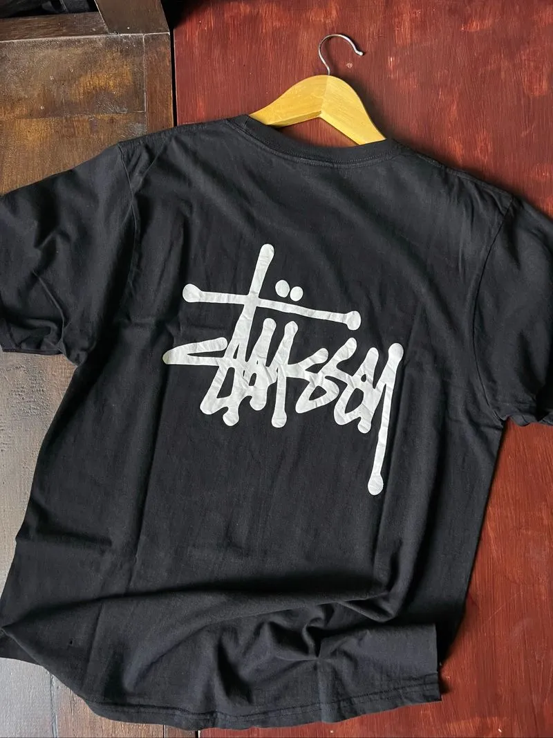 stussy basic tee photo 1
