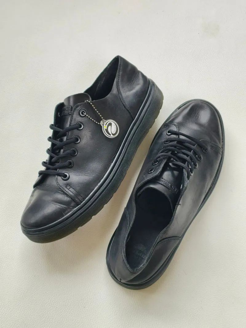 Dr. Martens photo 1