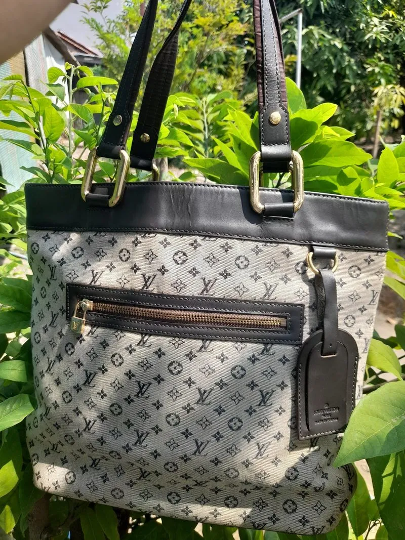 Tote lv denim photo 1