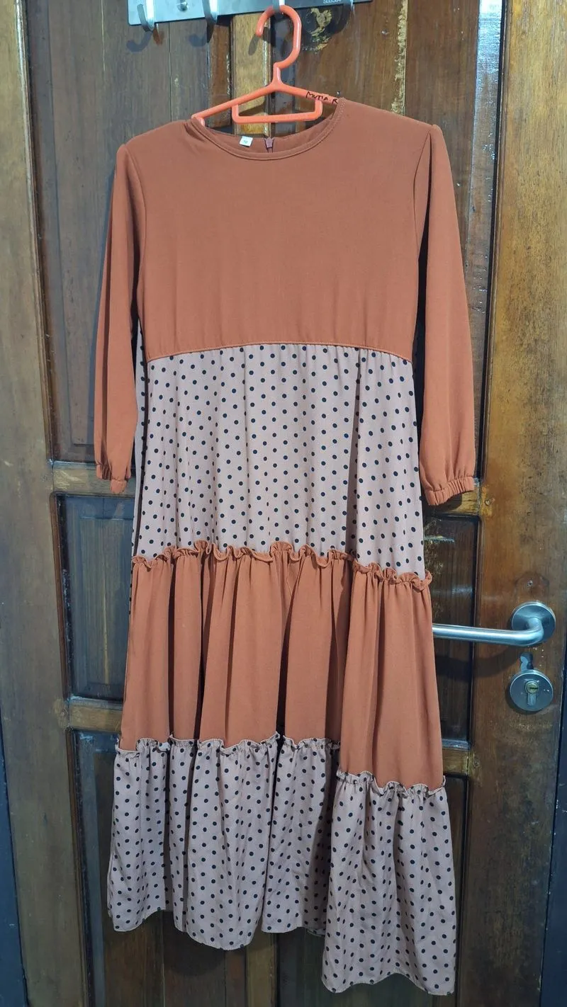 Gamis Anak Cringkel Kombinasi Polkadot Tiered Dress. photo 1