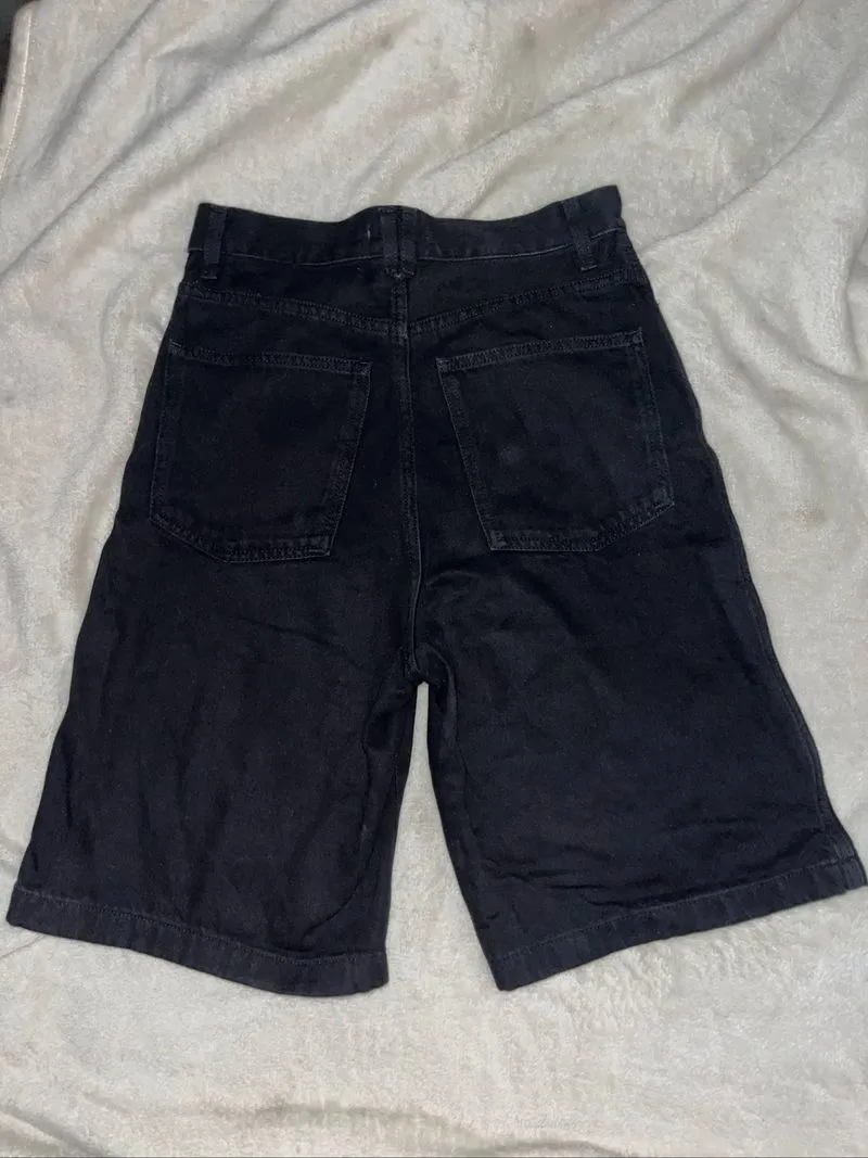 uniqlo highwaisted jorts black photo 1