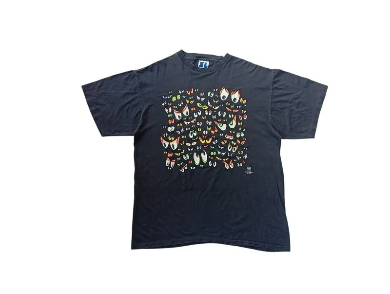 90s Vintage Spooky Eyes tshirt photo 1