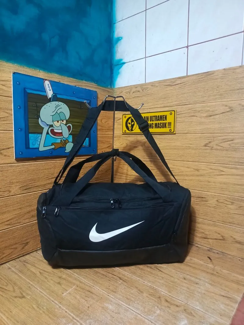 Tas dufflebag travelbag olahraga gym padel nike second ori photo 1