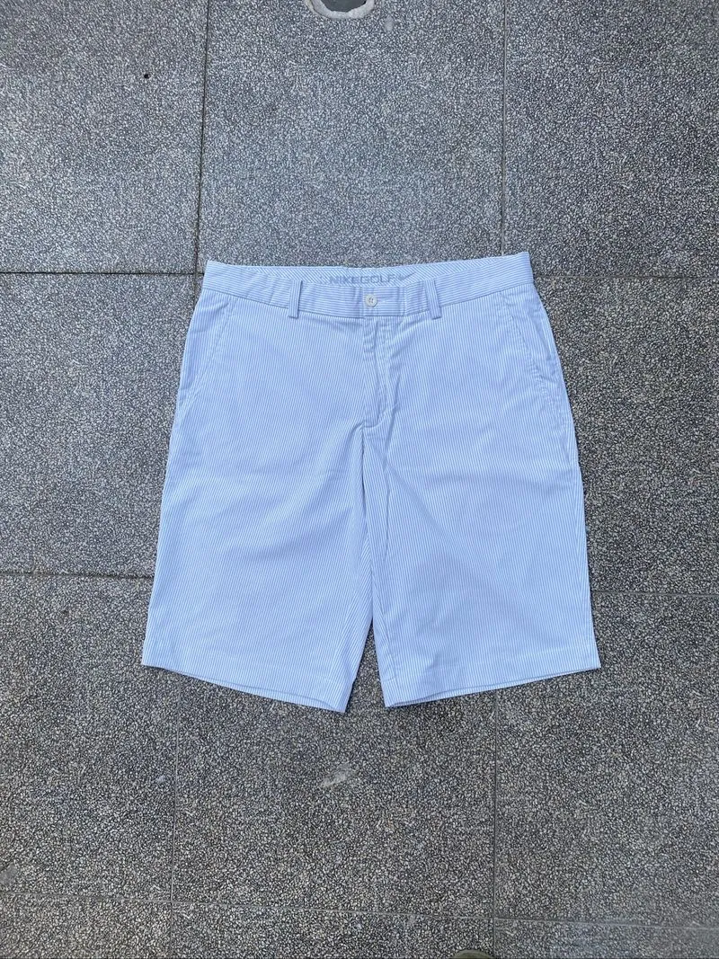 NIKE GOLF SHORT PANTS STRIP photo 1
